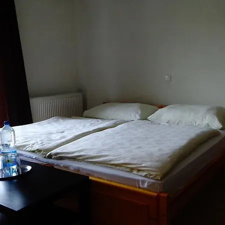 Marriot Pensión Trnava